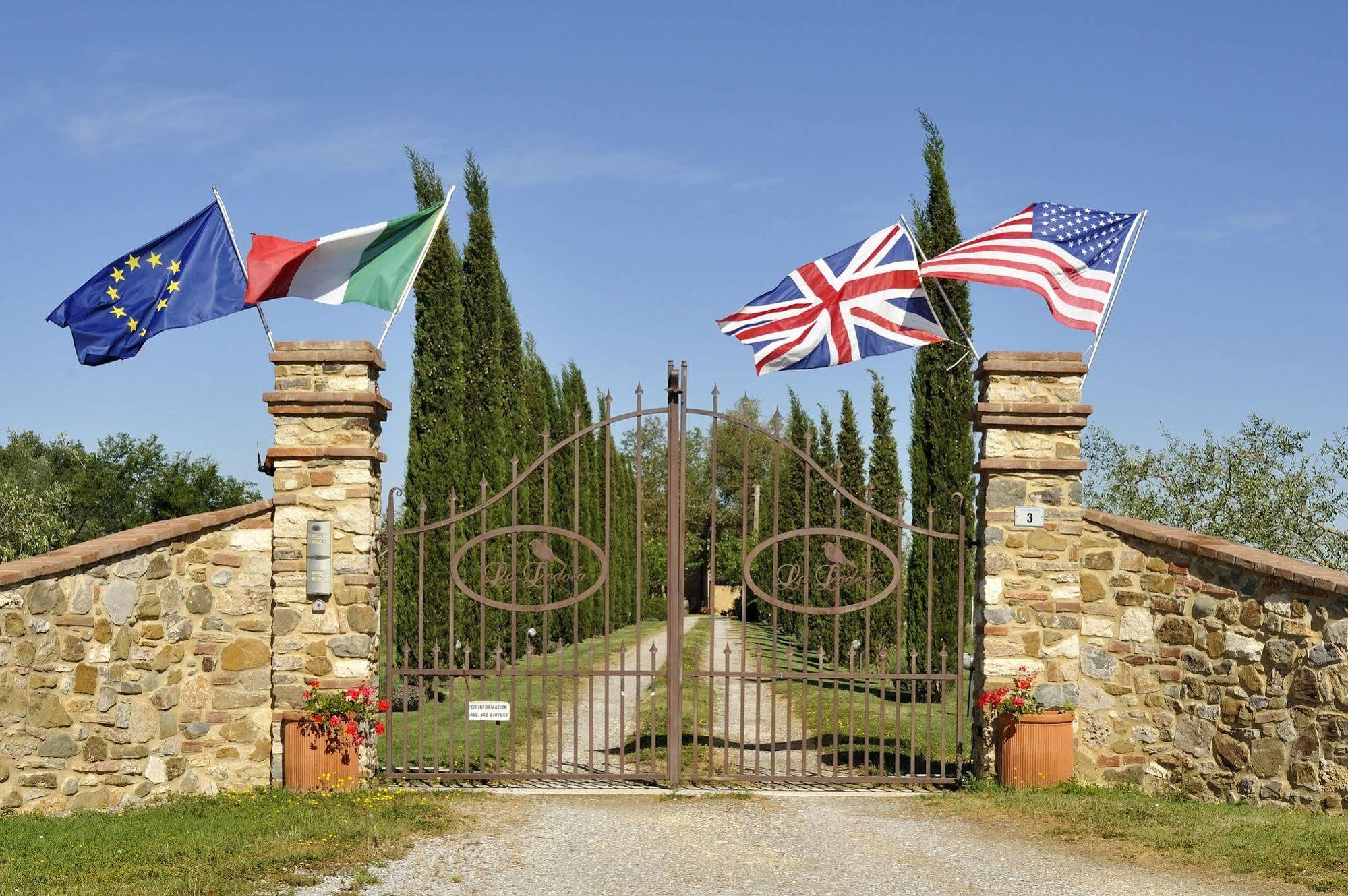 Agriturismo La Lodola Castelnuovo Berardenga Exterior foto