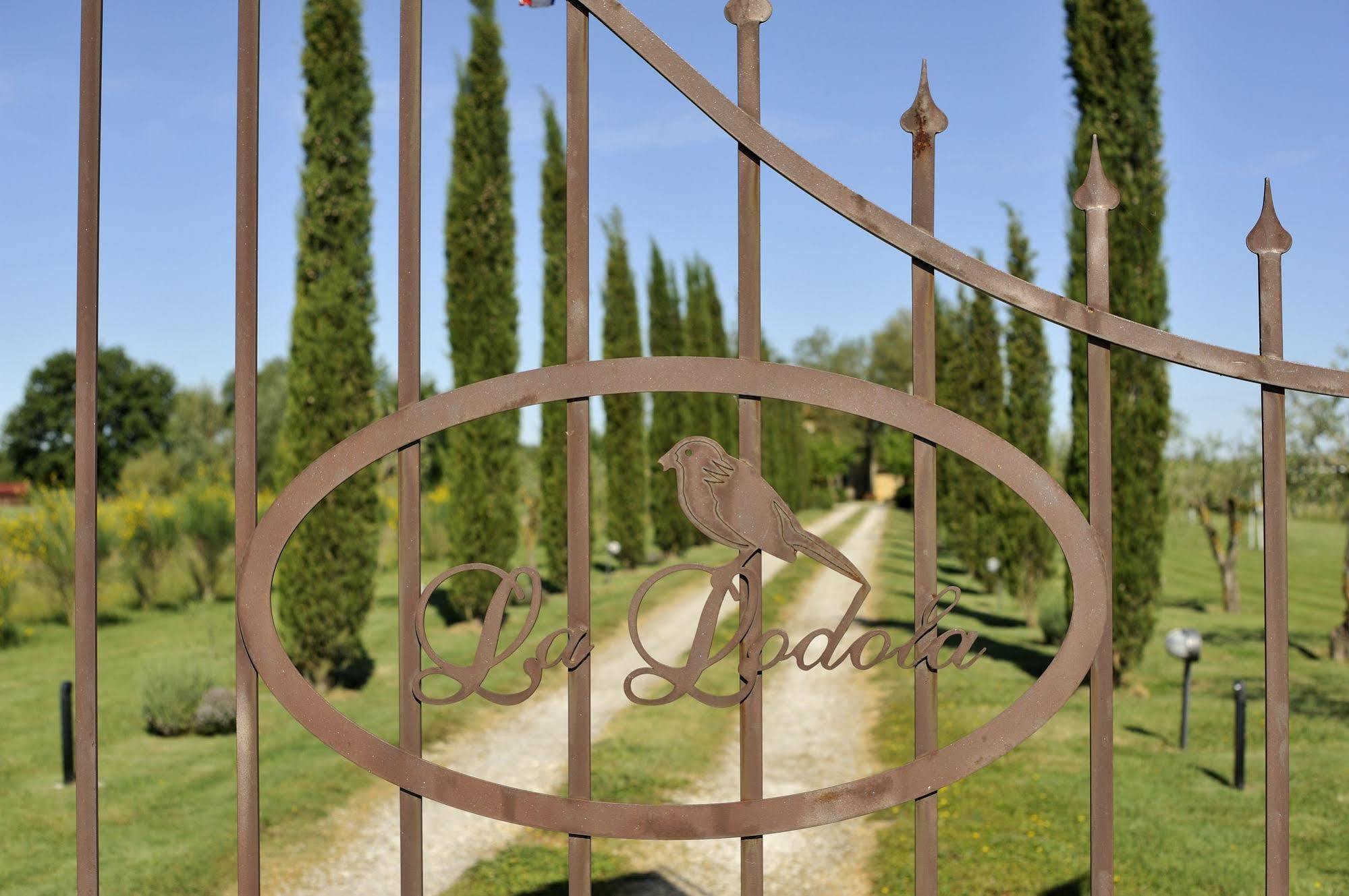 Agriturismo La Lodola Castelnuovo Berardenga Exterior foto